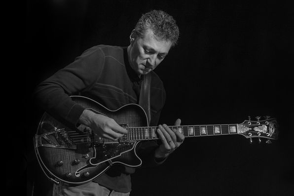 Guitarist Vinny Valentino