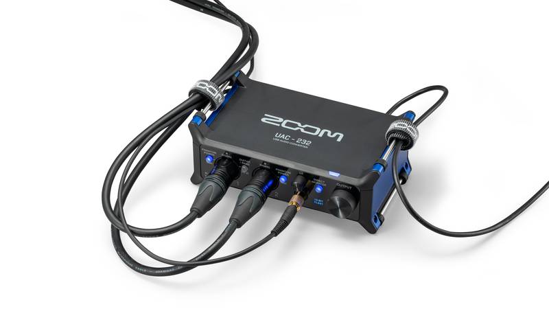 UAC-232 Audio Interface | Buy Now | ZOOM