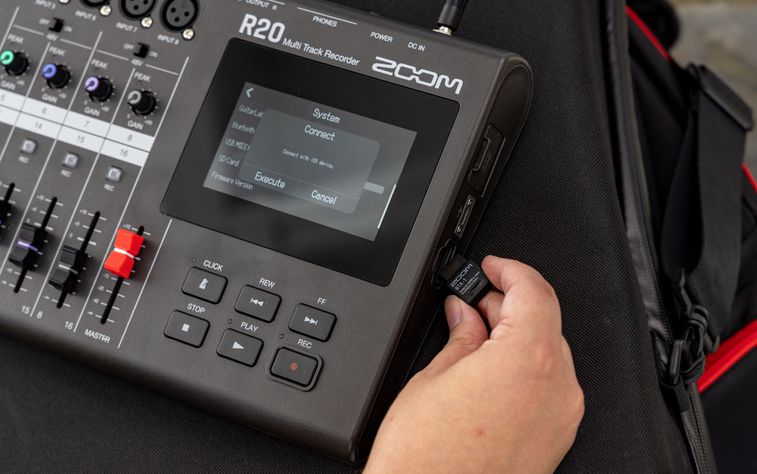 zoom r20 オーディオインターフェース機能付き MTR