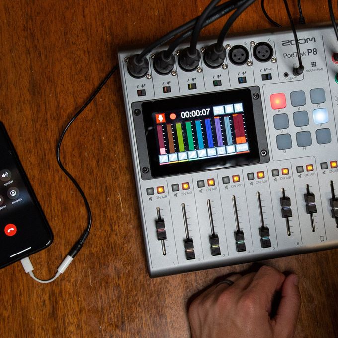 PodTrak P8 Podcast Recorder | Buy Now | ZOOM