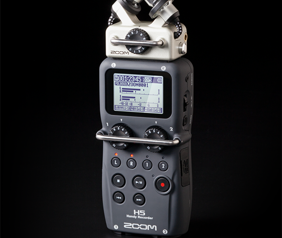 Zoom H5 Portable Handheld Recorder with Rode M5 Matched Pair Microphones,  32GB Memory Card, & Cables