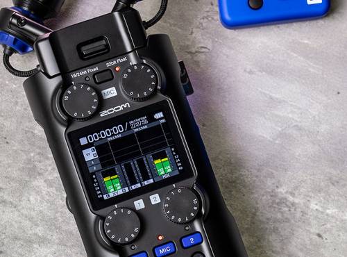 The H5studio connected to the ATOMOS UltraSync BLUE via BTA-1 Bluetooth Adapter