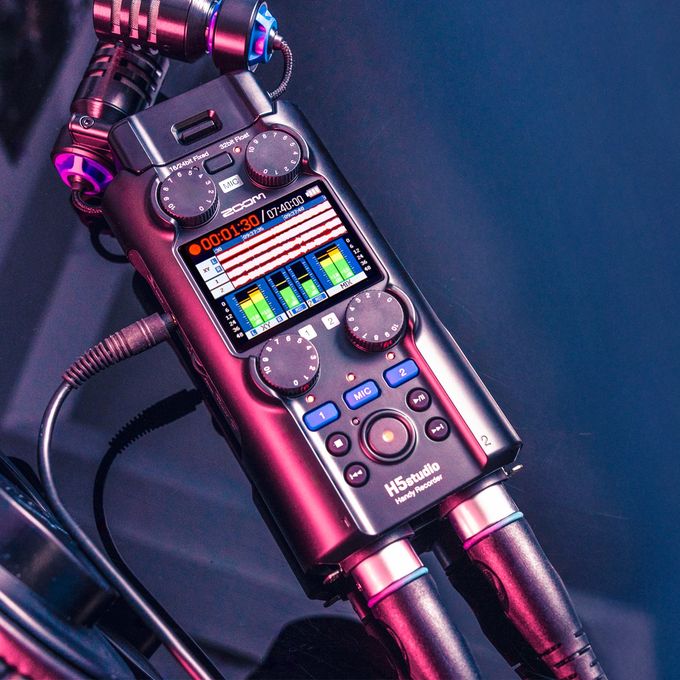 H5studio Handheld Recorder | Buy Now | ZOOM