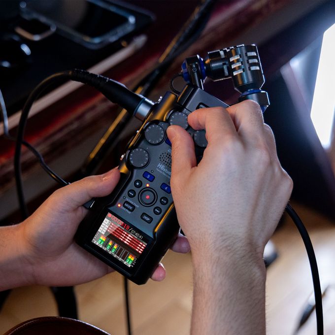 A musician using there H6studio on 32-bit float recording mode