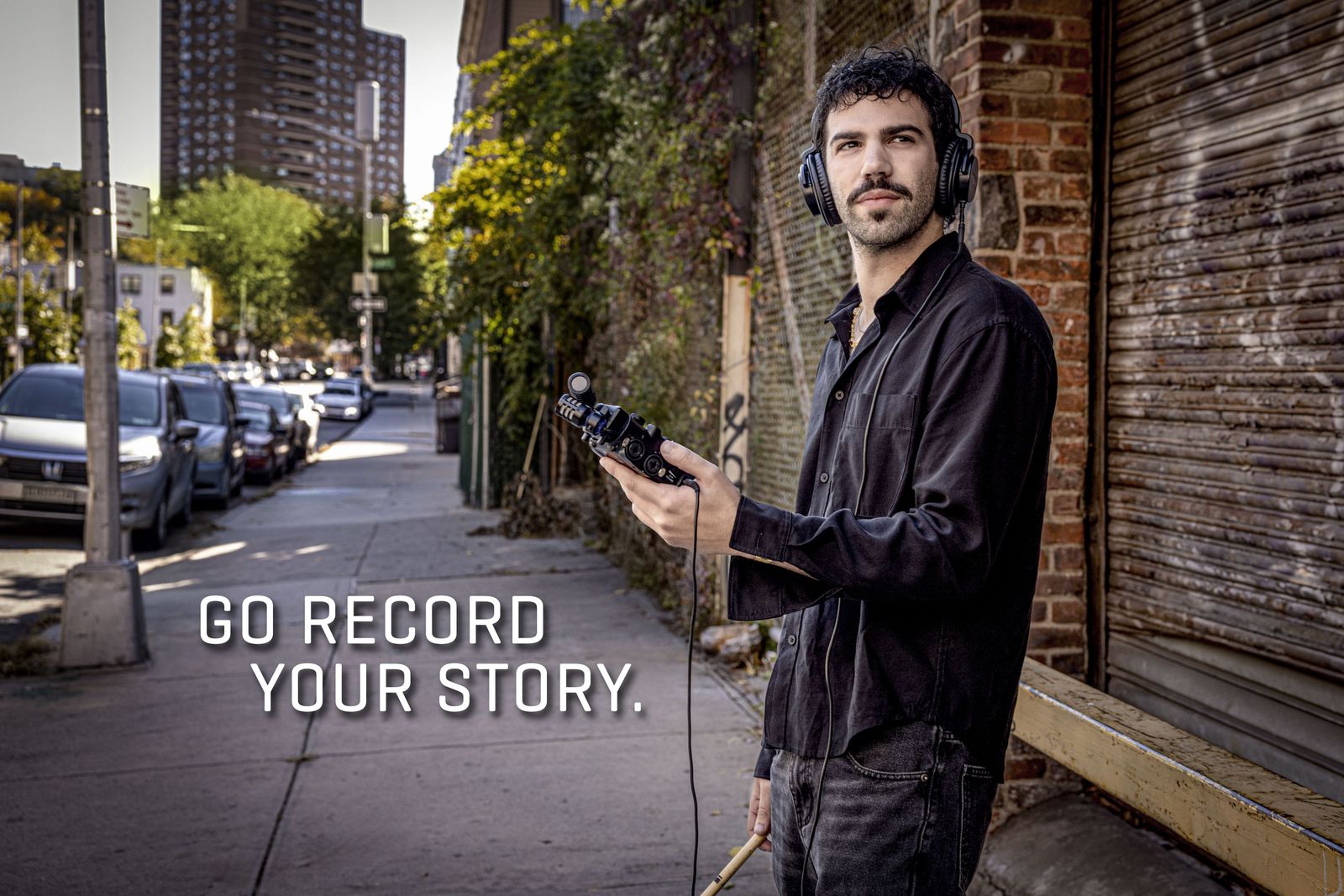 H6studio in an outdoor environment