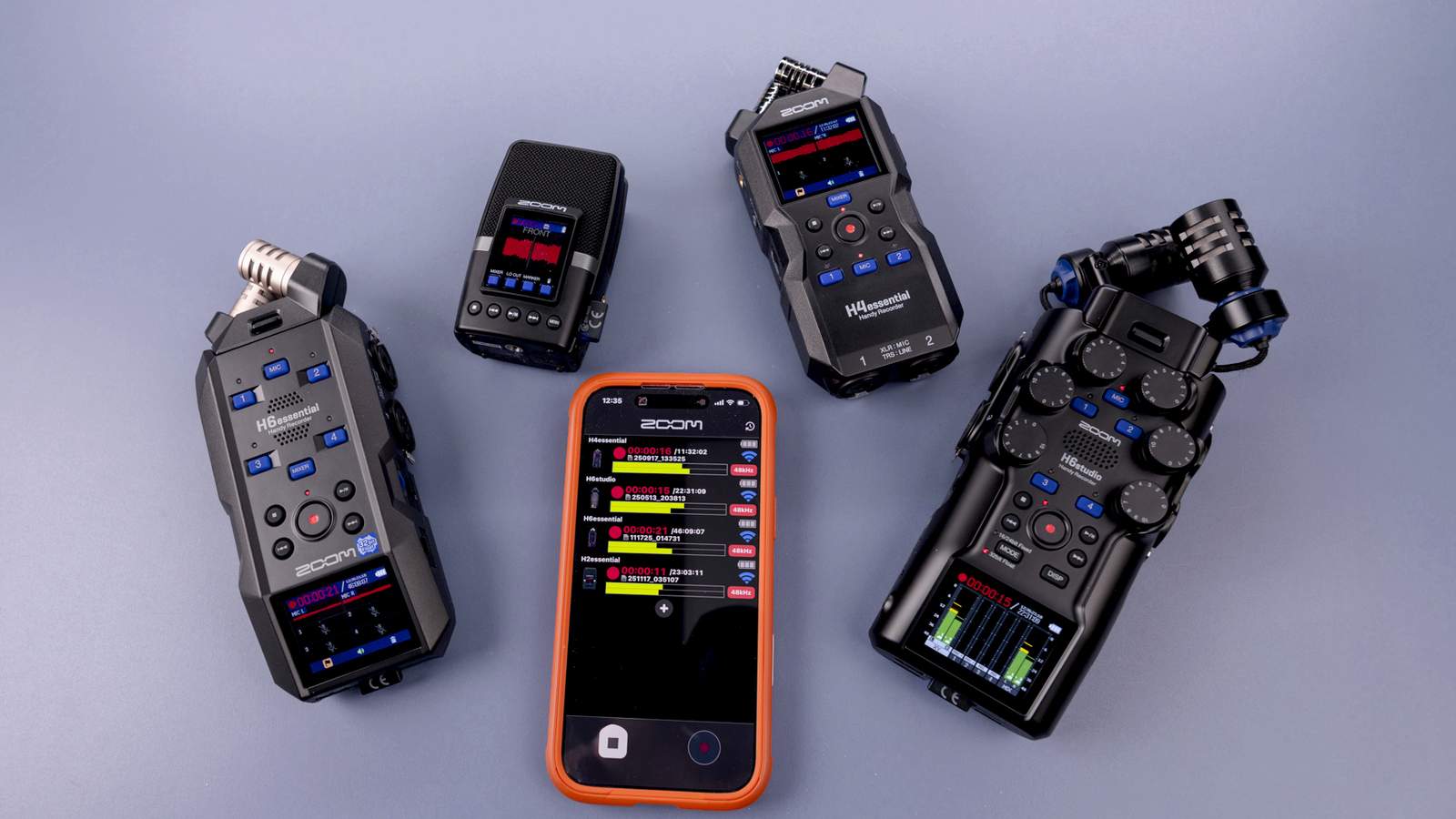 Handy Cotrol & Syncアプリから、２台のH6studioをリモート操作している写真