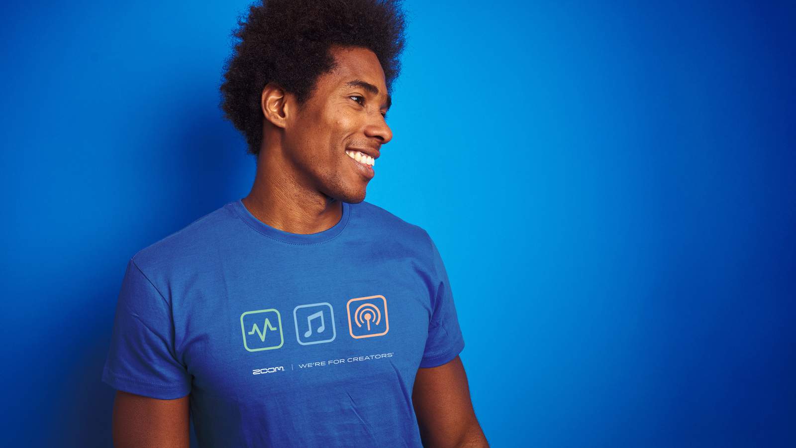 Young man wearing the Zoom Icon t-shirt
