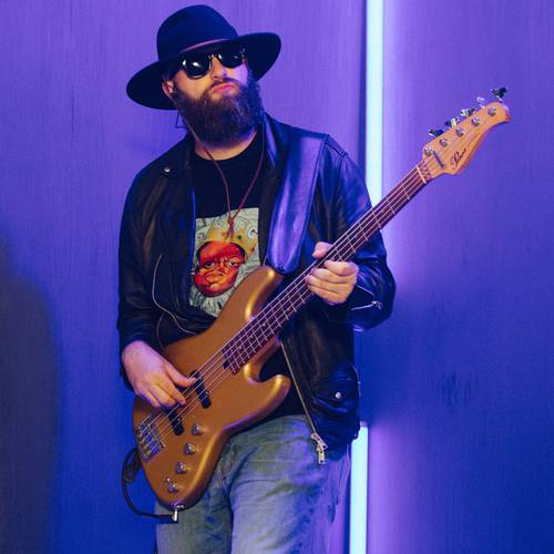 Bassist Dimitry Gorodetsky performing live