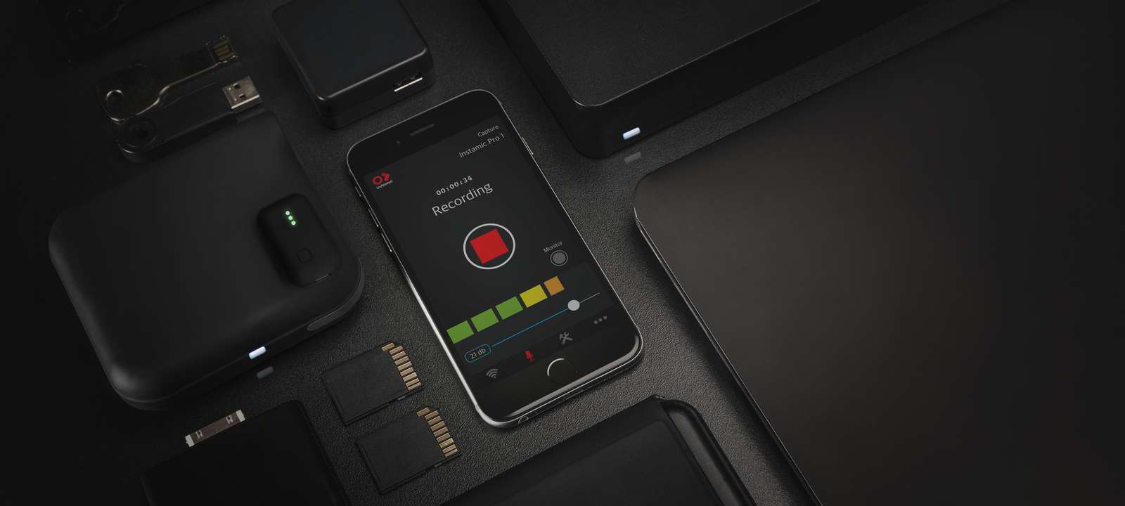 Car being recorded with a 32-Bit Float recorder