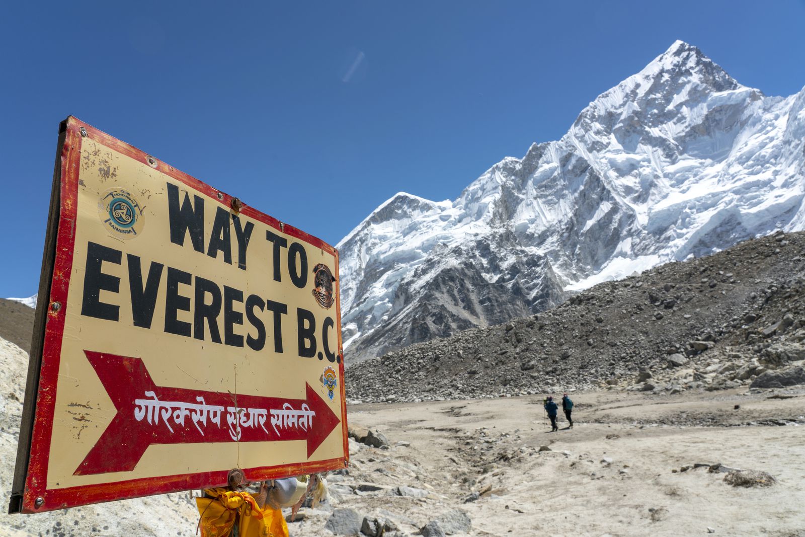 Mount Everest Sign