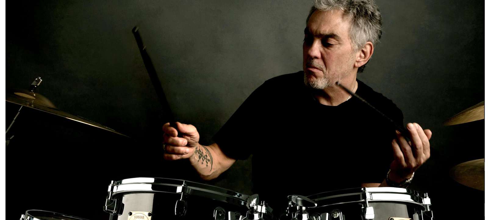 Steve Gadd playing drums