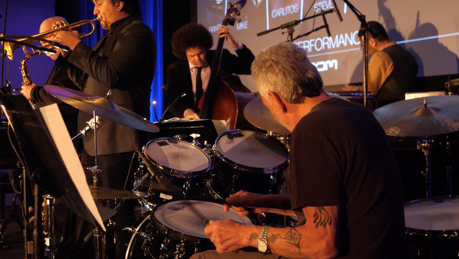 STEVE GADD BAND 直筆サイン Tシャツ スティーヴガッド STEVE GADD BAND 直筆サイン Tシャツ スティーヴガッド