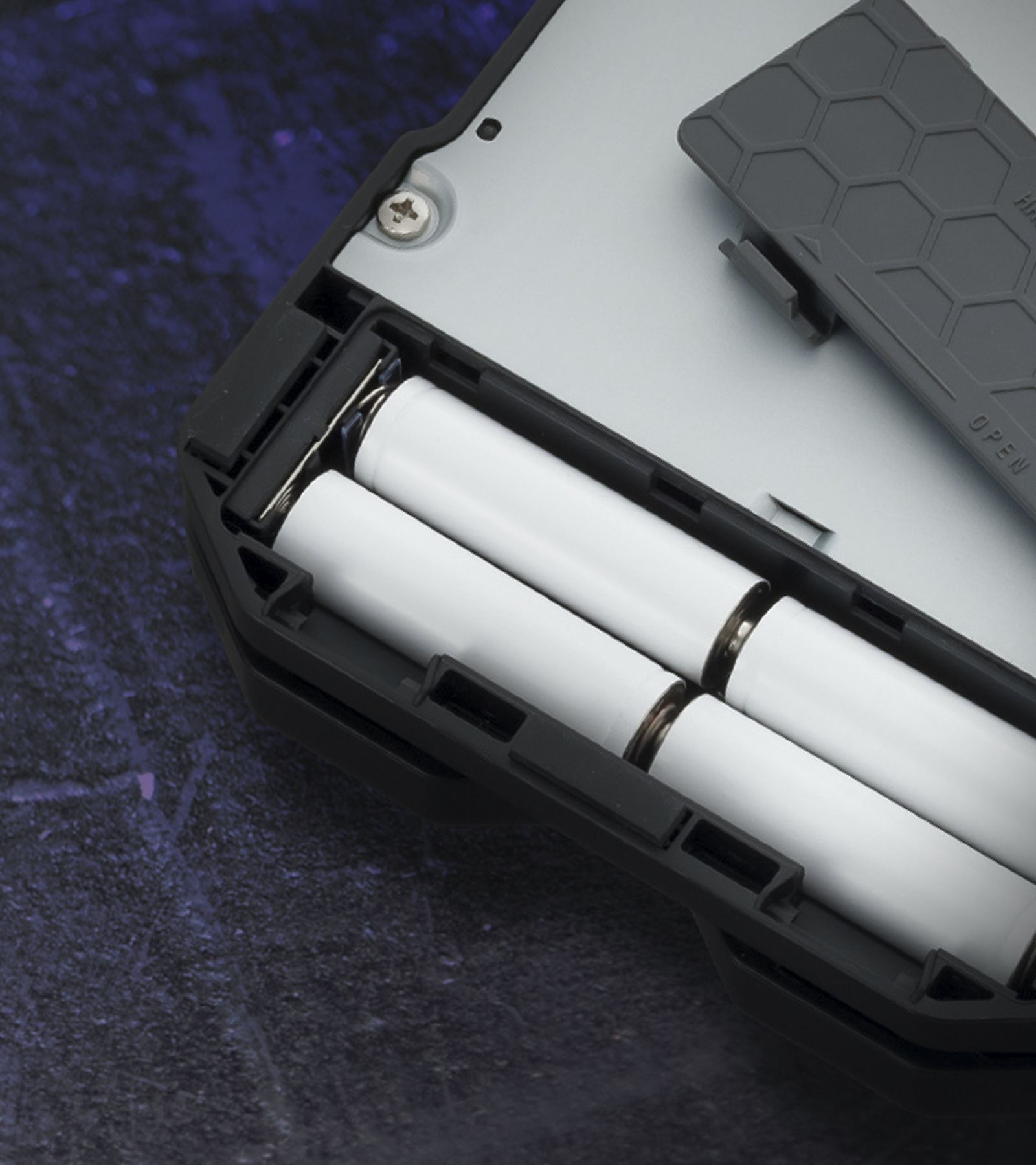 g1 four batteries