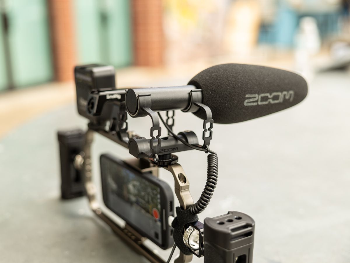 Amazon.com: Zoom ZSG-1 Stereo On-Camera Microphone, for
