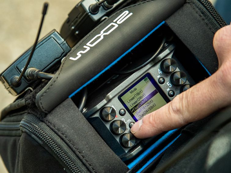 F6 ファームウェア・アップデート | ZOOM