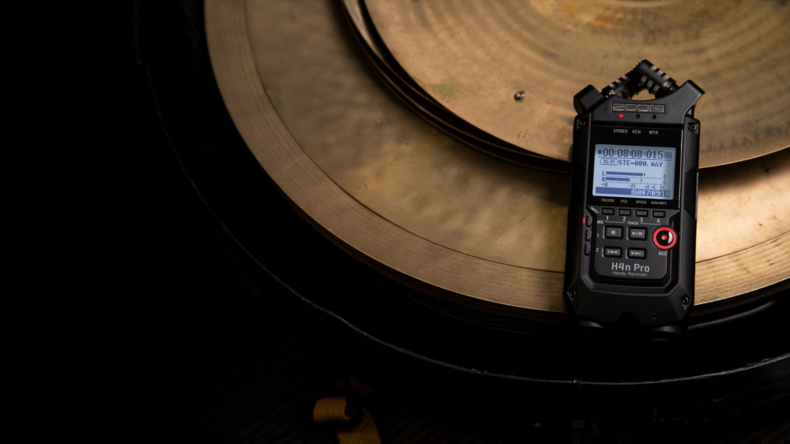 H4n Pro on a cymbal