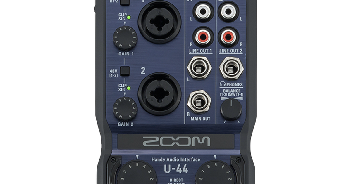 zoom u-44 handy audio interface